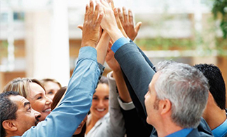 大事件！商教“新寵”英士投影再中標